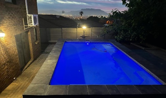 Semi Above Brickbuilt with coping